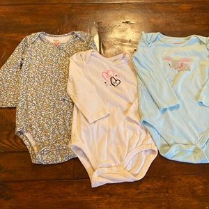 Bundle Lot of 3 Girls 18m Long Sleeve Tshirts, Dumbo Little Sister Muted Floral